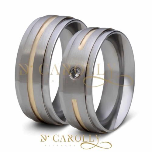 Aliança de aço inox abaulada com pedra | Fosca | Friso | Filete de ouro | 8 mm | Par