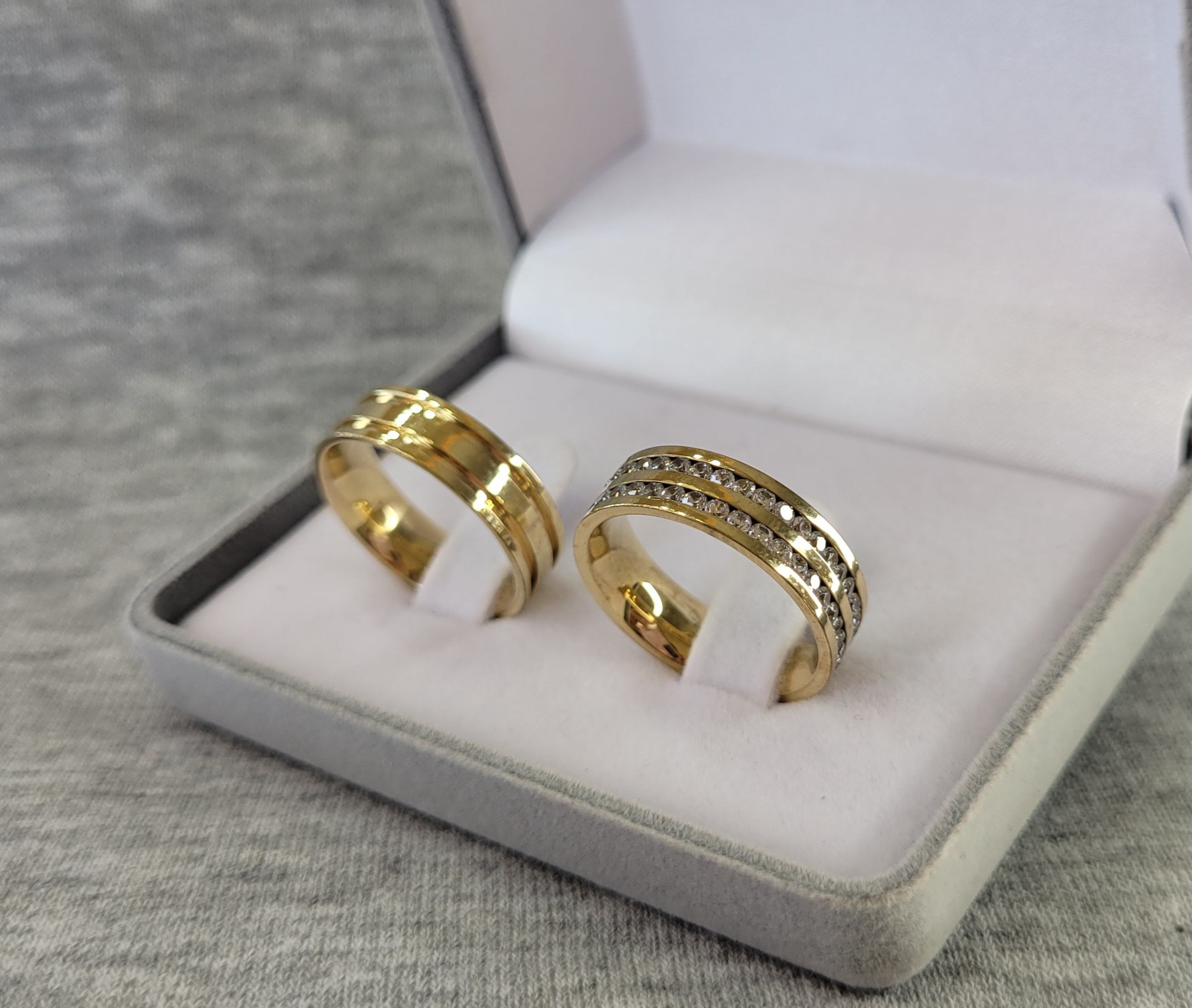 M-ATHENAS / M-ATHENAS-1 : Aliança de Moeda Reta com Pedras | 2 Frisos | 6 mm | Athenas | Par