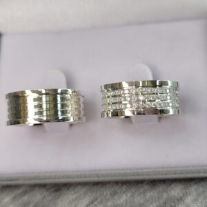Aliança de Prata Reta com Pedras | Frisos | 9 mm | Vênus | Par - Imagem 3