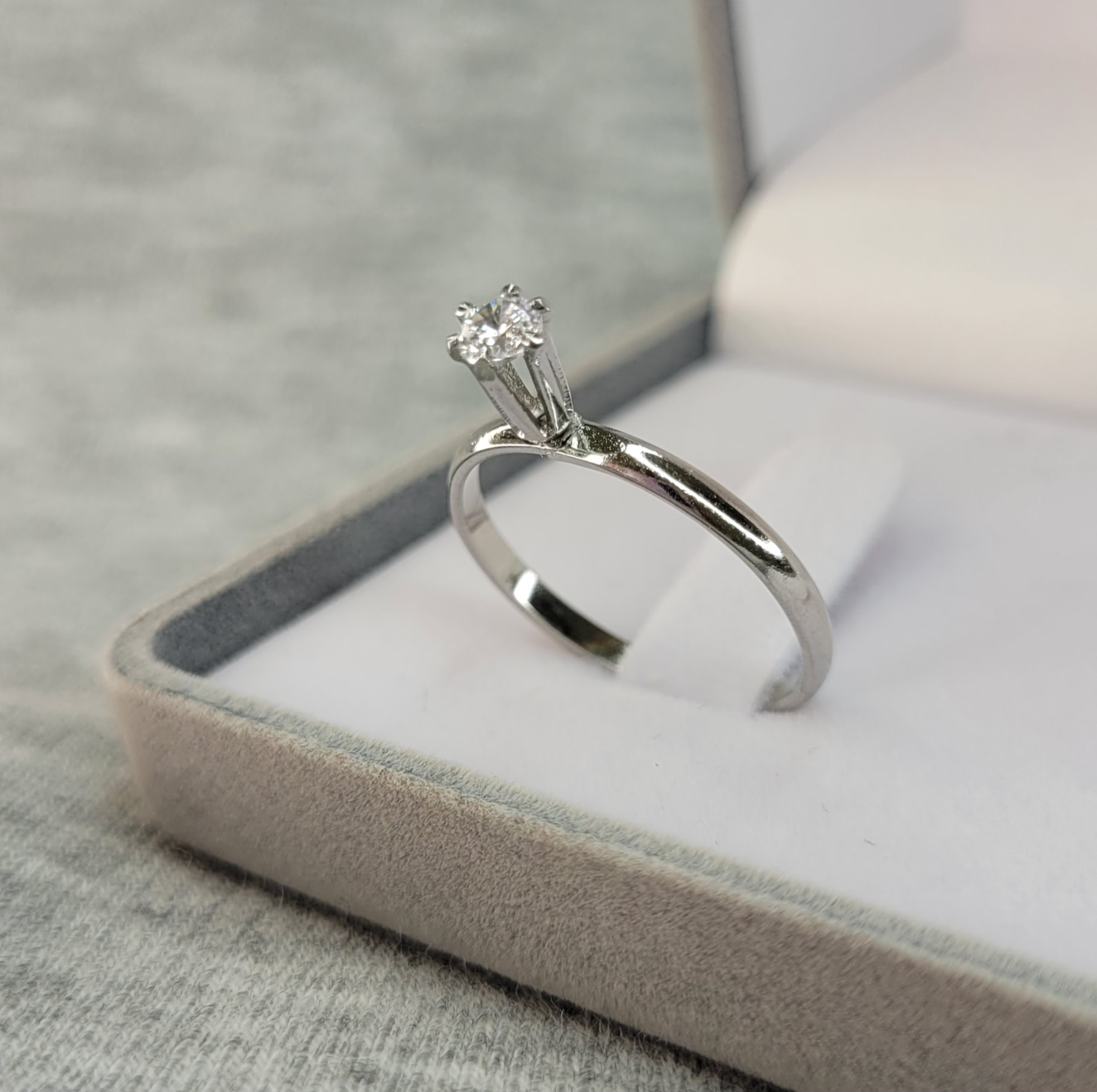 SOLIT AÇO 02 - Anel Solitário Pedra Alta