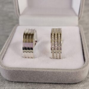 Aliança de Prata Reta com Pedras | 3 Frisos | 6 mm | Dubai | Par - Imagem 3