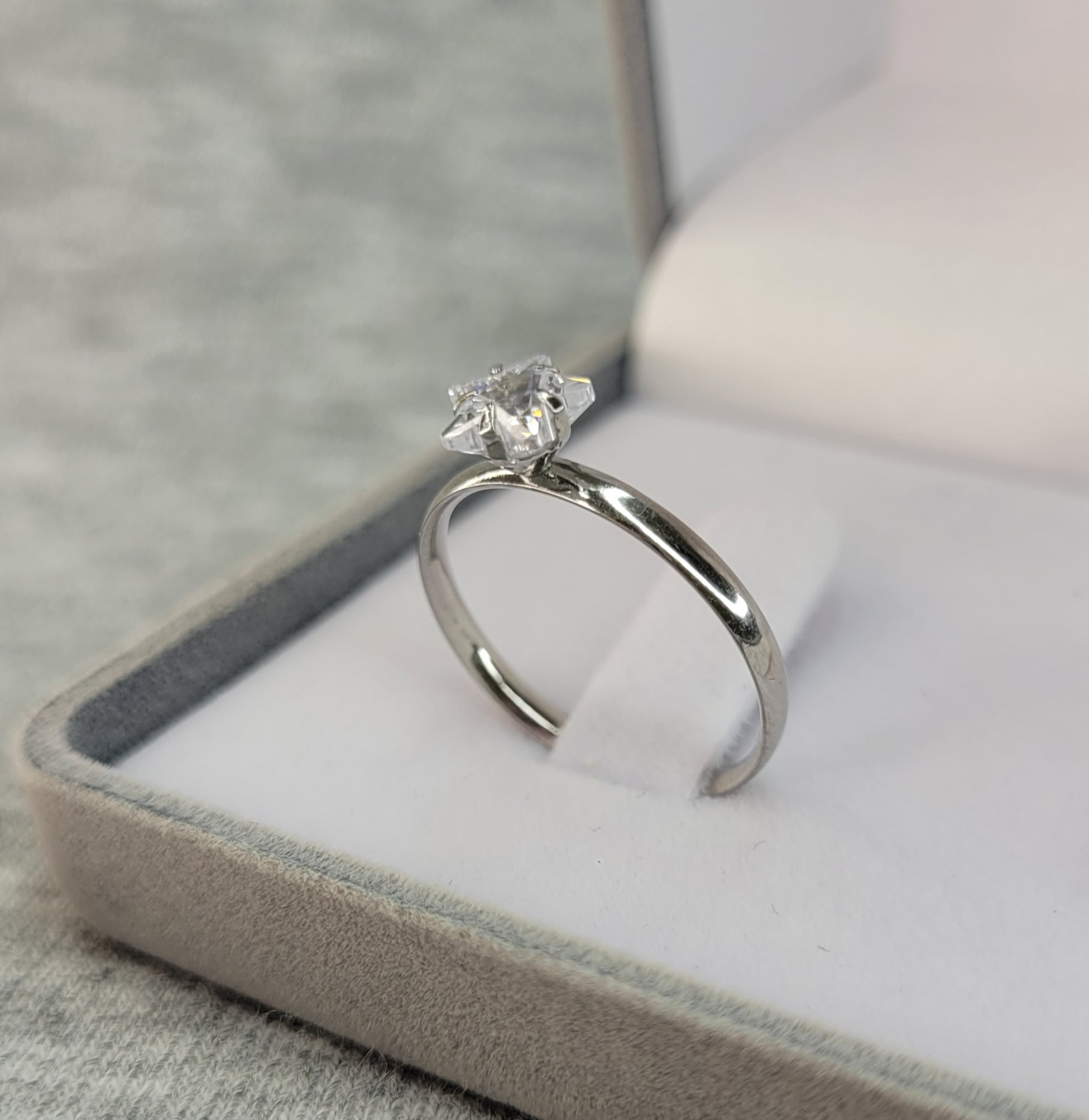 SOLIT AÇO 03 - Anel solitário Pedra de Estrela