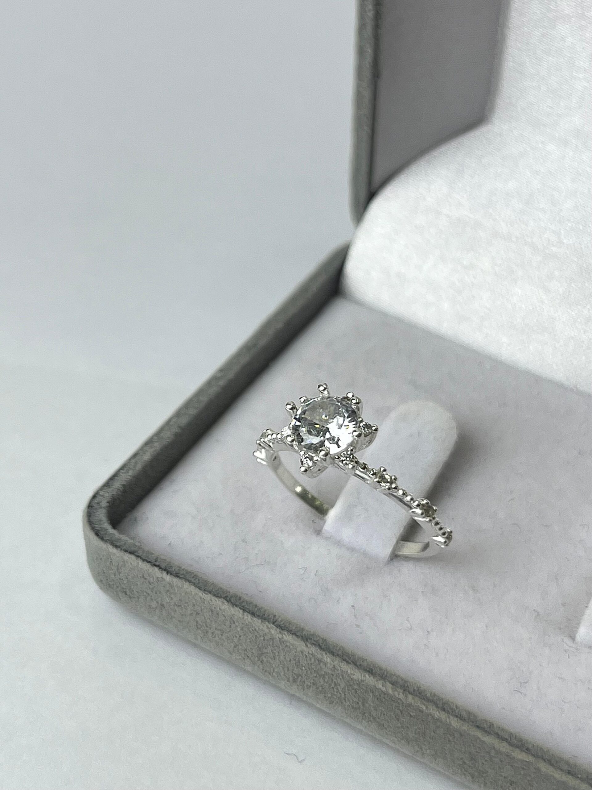 AG SOLIT 25 - Solitário em Prata